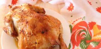 Õunte ja riisiga täidetud kana Kuidas valmistada riisiga täidetud kana