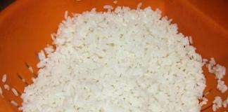 Gryte med ris og kjøttdeig i ovnen, steg-for-steg oppskrift med bilder
