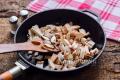 Layered Leshy salad with chicken and mushrooms How to make Leshy salad at home